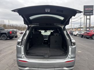 Used 2023 Buick Enclave Avenir video 5