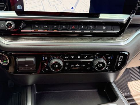 Used 2026 Chevrolet Silverado 1500 LTZ w/ Technology Package AWD/4WD image 26