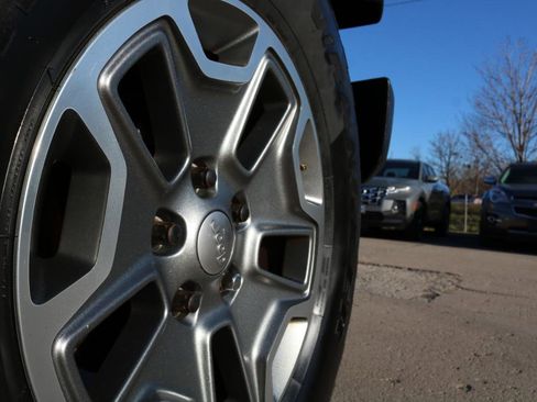 Used 2013 Jeep Wrangler Unlimited Sport image 7