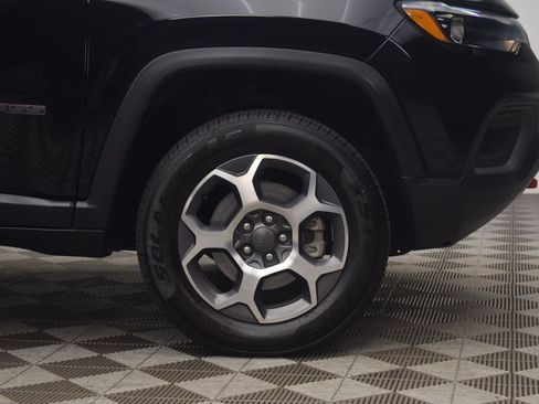 Used 2022 Jeep Compass Trailhawk w/ Trailhawk Elite Group AWD/4WD image 30