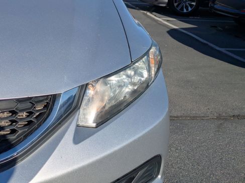 Used 2013 Honda Civic LX image 12