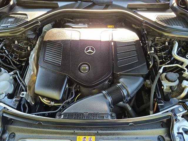 Used 2025 Mercedes-Benz GLC 300 4MATIC image 22
