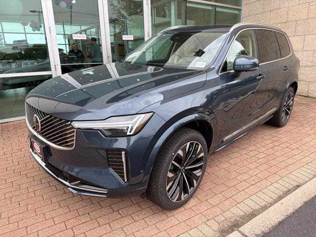 New 2026 Volvo XC90 T8 Ultra w/ Protection Package Premier AWD/4WD image 3