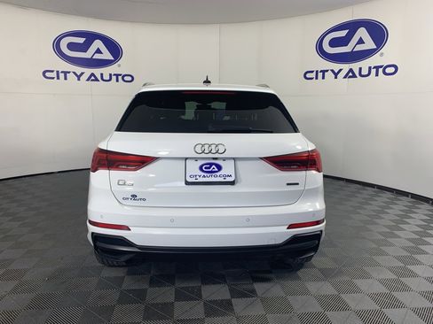 Used 2022 Audi Q3 2.0T Premium image 4