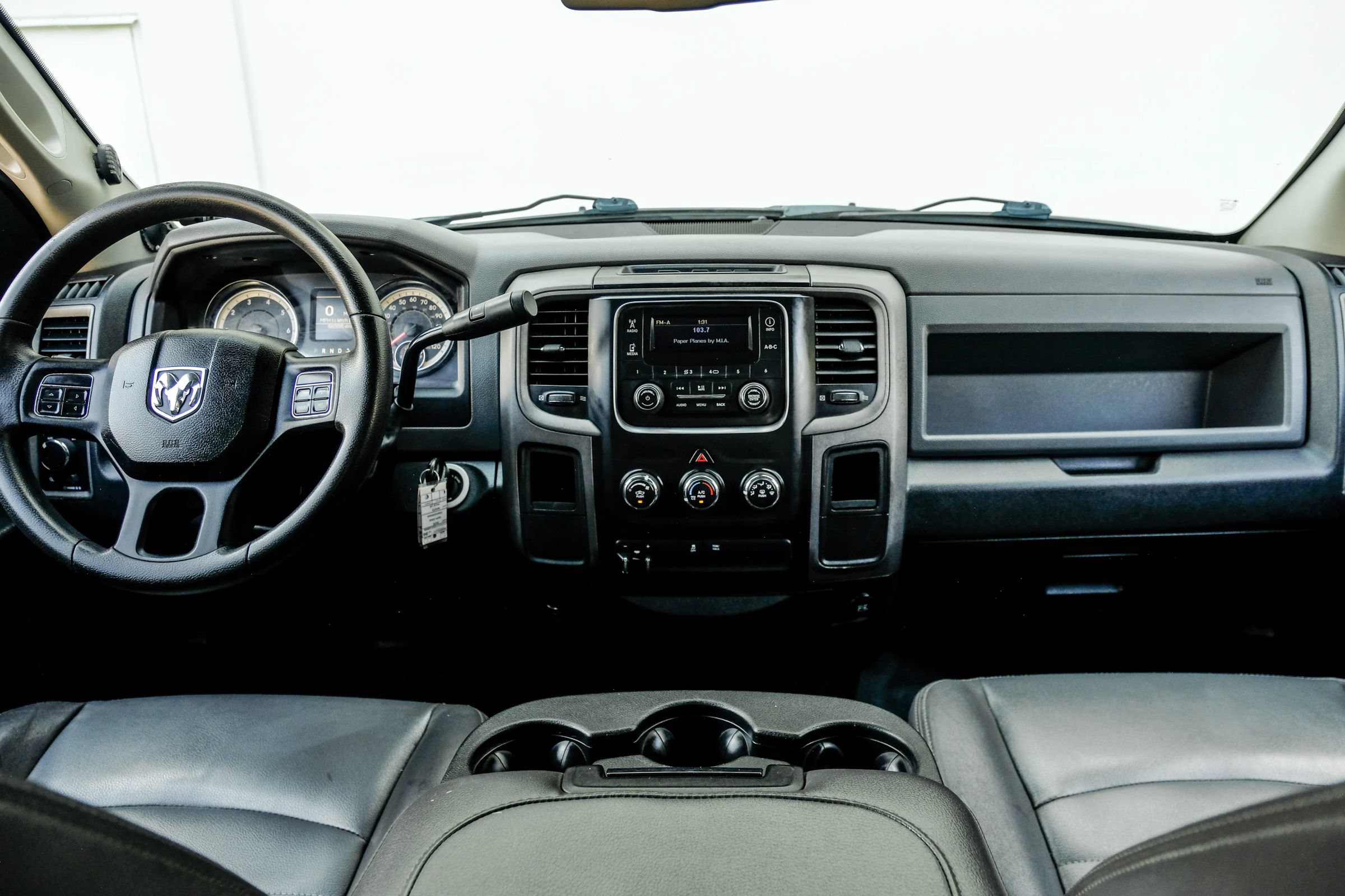 Used 2016 RAM 2500 Tradesman w/ Chrome Appearance Group RWD image 21