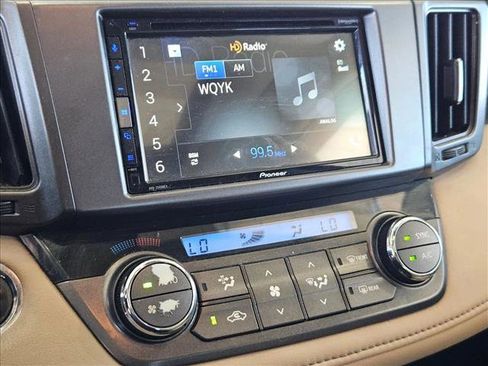 Used 2014 Toyota RAV4 Limited image 9