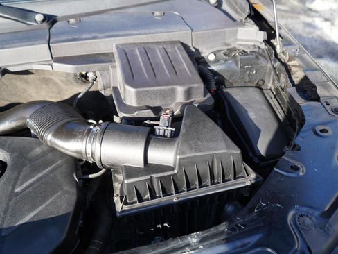 Used 2013 Land Rover LR2 image 78