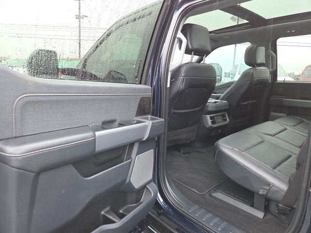 Used 2024 Ford F250 Lariat w/ Lariat Ultimate Package AWD/4WD image 12