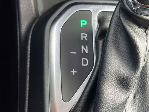 Used 2023 Jeep Renegade Latitude image 26