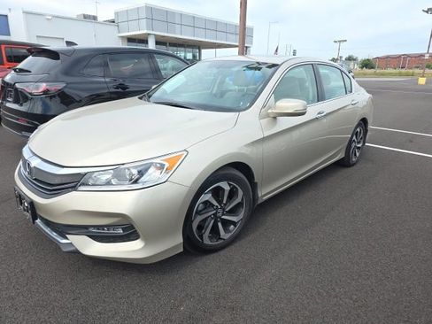 Used 2017 Honda Accord EX-L image 1