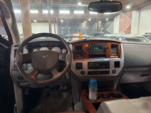 Used 2007 Dodge Ram 3500 Truck Laramie image 10