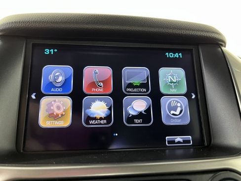 Used 2017 Chevrolet Suburban LT image 26