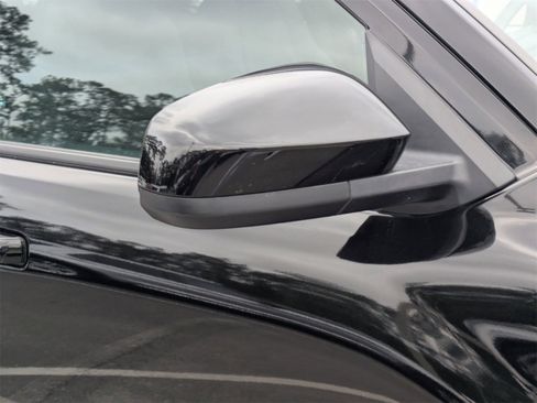 Used 2024 Toyota Tacoma SR5 image 21