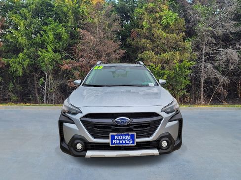 Certified 2025 Subaru Outback Touring XT AWD/4WD image 2