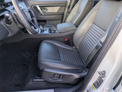 Certified 2025 Land Rover Discovery Sport Dynamic SE image 12
