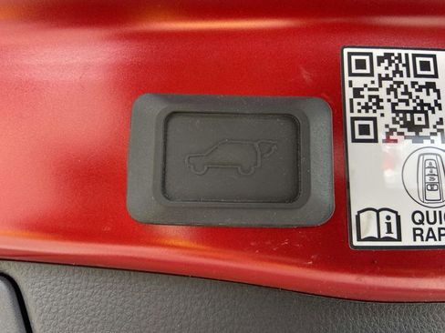 Used 2021 Toyota RAV4 XSE w/ Premium Package image 10