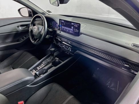 Used 2023 Honda Accord Sport image 27