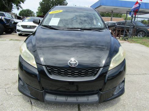 Used 2009 Toyota Matrix FWD image 2