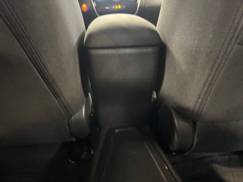 Used 2017 Nissan Leaf SV FWD image 33