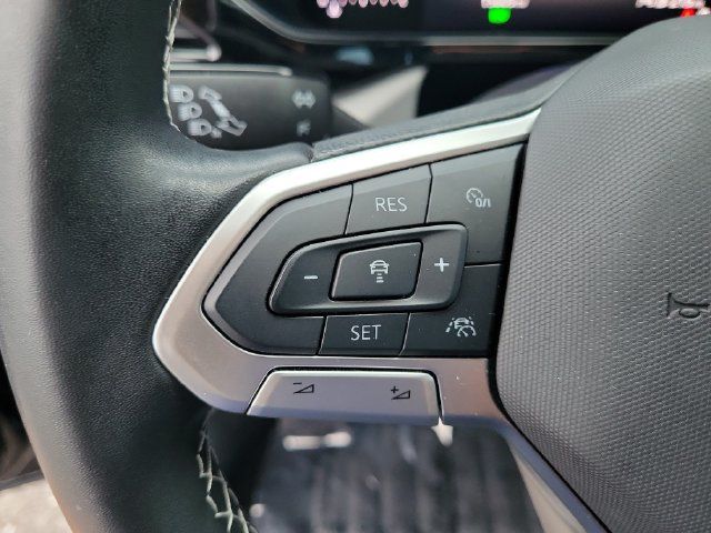 Certified 2024 Volkswagen Taos S FWD image 18
