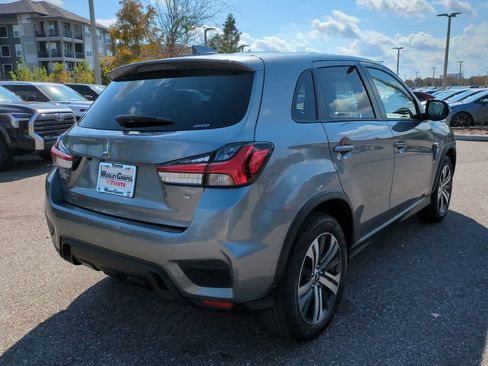 Used 2025 Mitsubishi Outlander Sport SE image 6