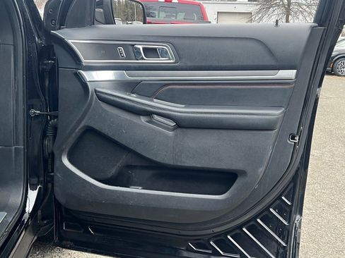 Used 2016 Ford Explorer Sport w/ Equipment Group 401A image 9