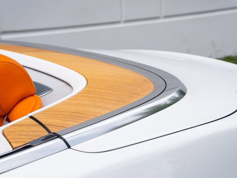 Used 2017 Rolls-Royce Dawn RWD image 34