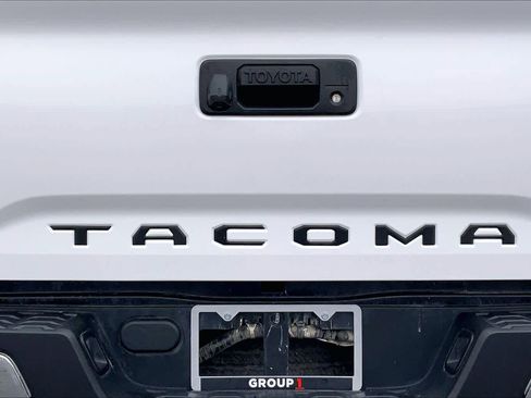 Used 2020 Toyota Tacoma SR5 w/ Blackout Package image 30