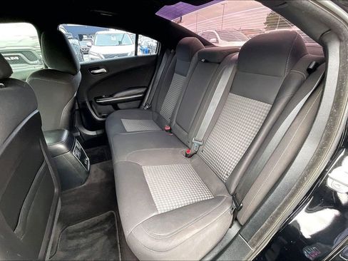 Used 2019 Dodge Charger R/T RWD image 36