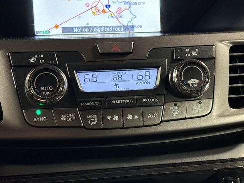 Used 2015 Honda Odyssey Touring image 22