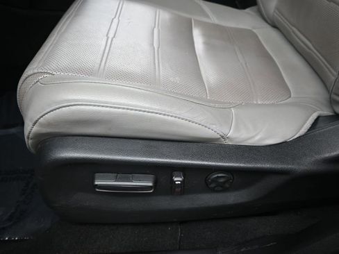 Used 2022 Honda CR-V EX-L image 13