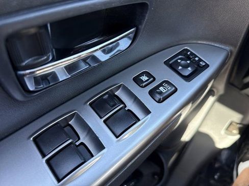 Used 2024 Mitsubishi Outlander Sport SE AWD/4WD image 20