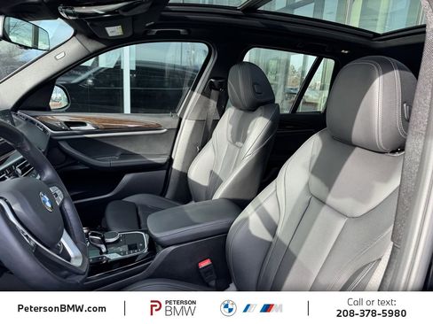 Used 2022 BMW X3 xDrive30i w/ Convenience Package image 17