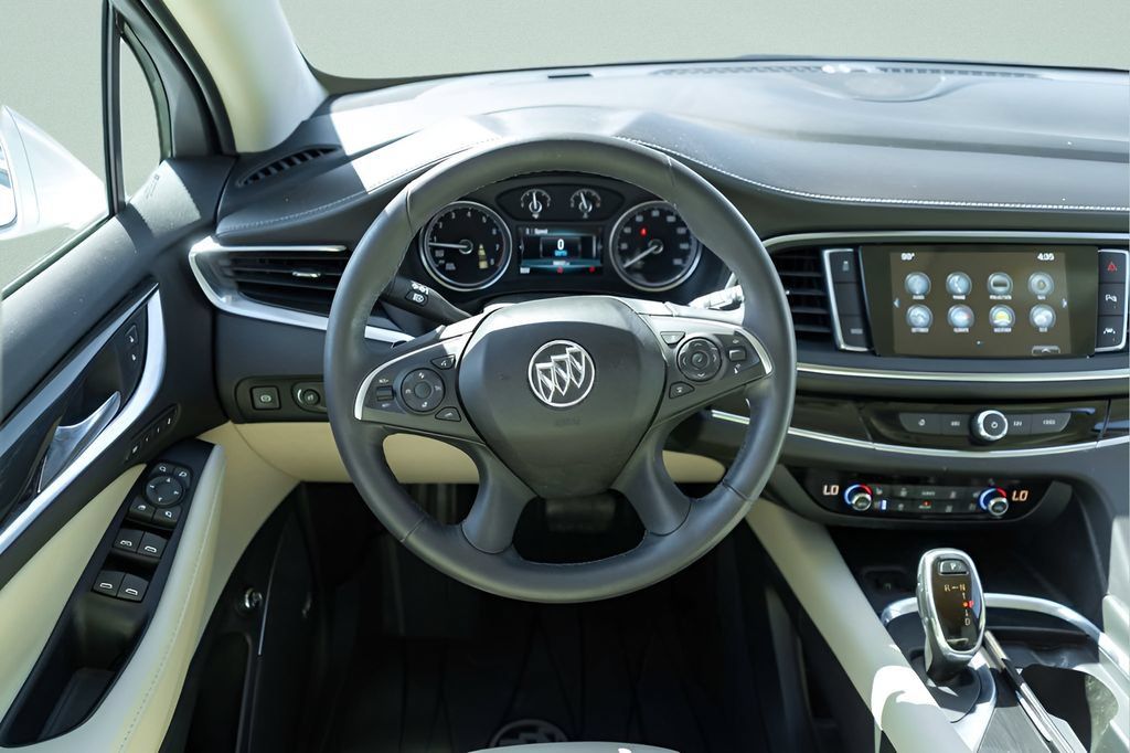 Used 2019 Buick Enclave Premium w/ Experience Buick Package FWD image 20