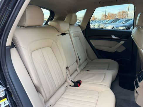 Used 2018 Audi Q5 2.0T Premium Plus w/ Premium Plus Package image 33
