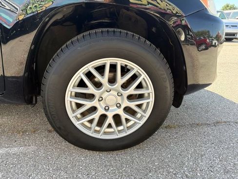 Used 2009 Toyota RAV4 2WD image 31