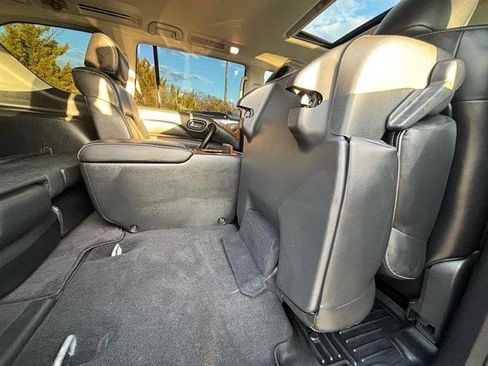 Used 2019 INFINITI QX80 Luxe image 51