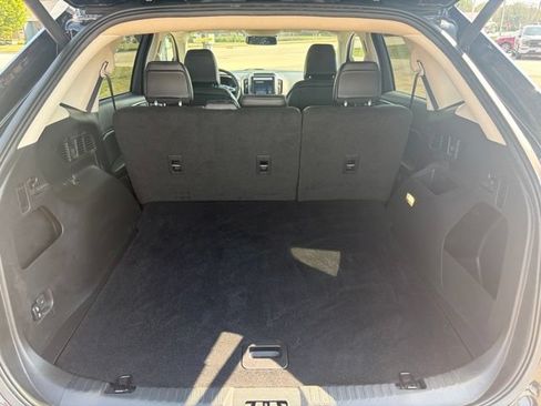 Used 2024 Ford Edge SEL w/ Convenience Package AWD/4WD image 18