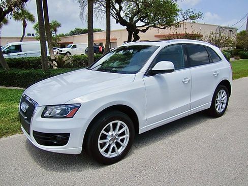 Used 2012 Audi Q5 2.0T Premium AWD/4WD image 9