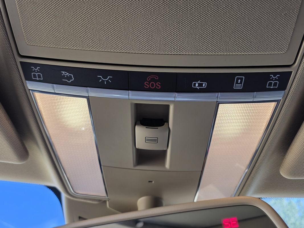 Used 2012 Mercedes-Benz S 550 4MATIC image 38