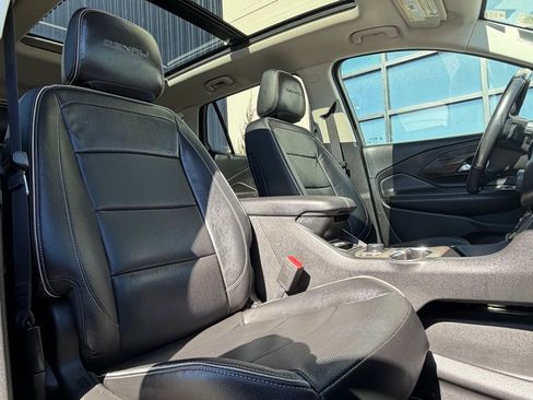 Used 2020 GMC Terrain Denali w/ Denali Premium Package image 22