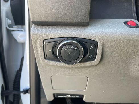 Used 2019 Ford F350 XL w/ Power Equipment Group RWD image 14