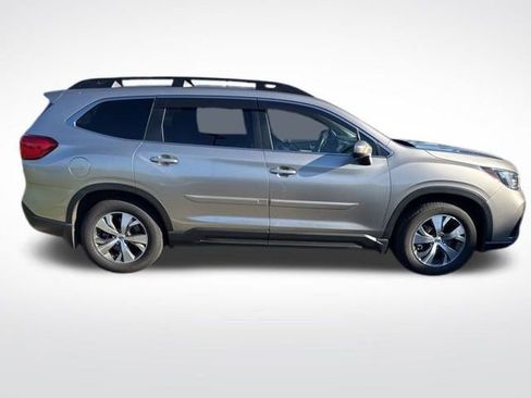Used 2019 Subaru Ascent Premium w/ Popular Package #2A image 4