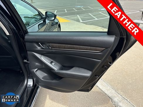 Used 2022 Honda Accord EX-L image 9