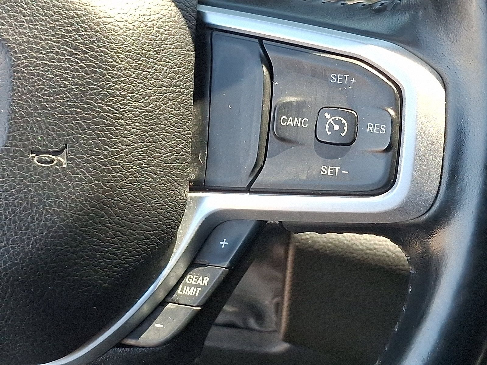 Used 2023 RAM 1500 Big Horn AWD/4WD image 23