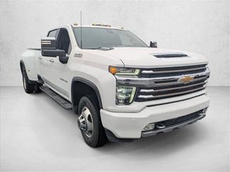 Used 2020 Chevrolet Silverado 3500 High Country video 3