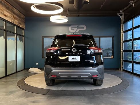 Used 2023 Nissan Rogue SL w/ SL Premium Package AWD/4WD image 4