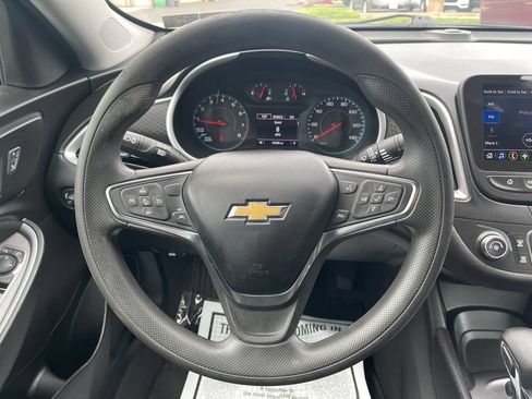Used 2023 Chevrolet Malibu LS FWD image 24