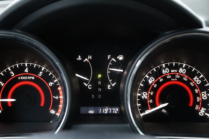 Used 2010 Toyota Highlander Limited AWD/4WD image 10