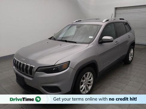 Used 2020 Jeep Cherokee Latitude FWD image 1